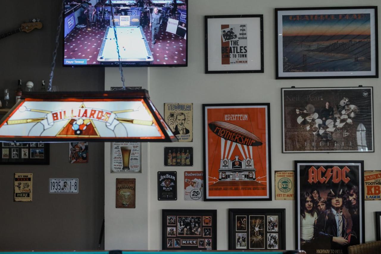 Kingsley'S Hotel And Gastro Pub Mabalacat エクステリア 写真